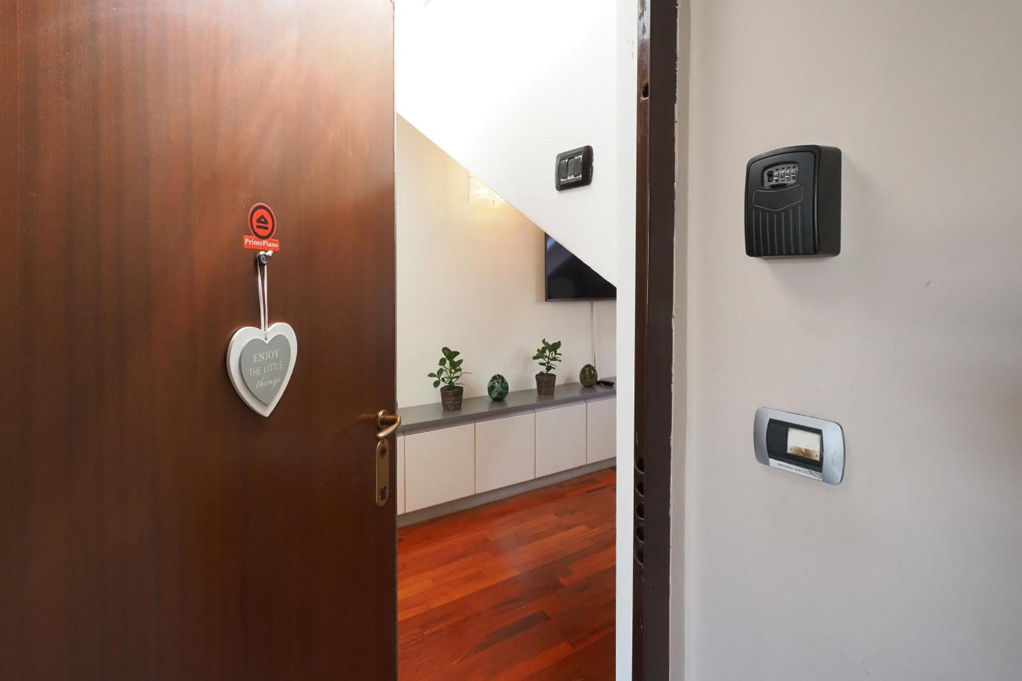Primopiano - Savona 1 Apartamento Milão Exterior foto